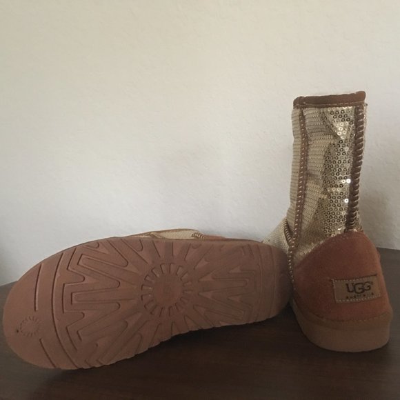 Classic Gold Sequin Australia UGG - Picture 8 of 11